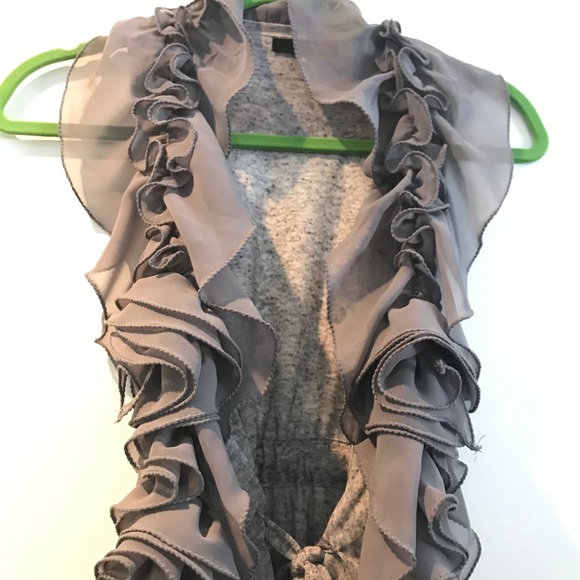 Ryu Grey Belted Vest - Picture 3 of 8